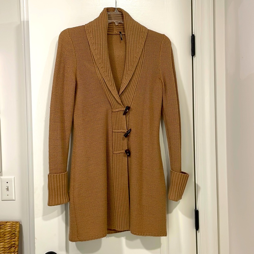Classic Tahari Sweater